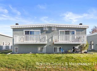 2805 Dunmore Rd SE #1, Medicine Hat, AB T1B1C9