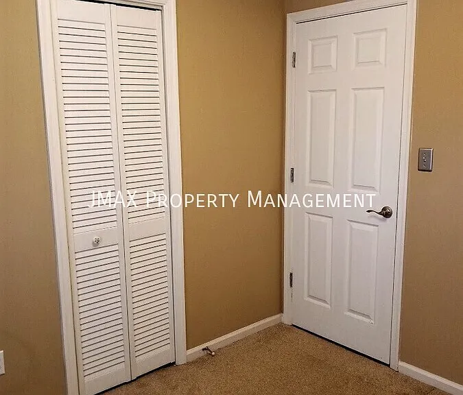 2679 Beverly Blvd SW — Photo 17