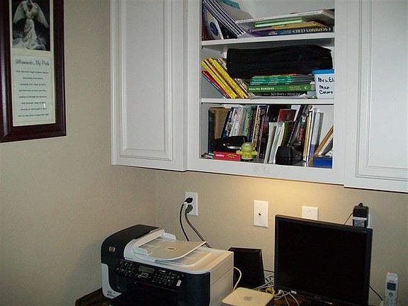 5th image of 5690 Kathy Ln