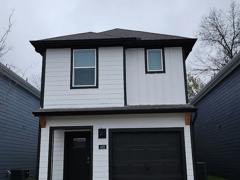 422 Tall Cedar Way #2-1/2-4 — Photo 1