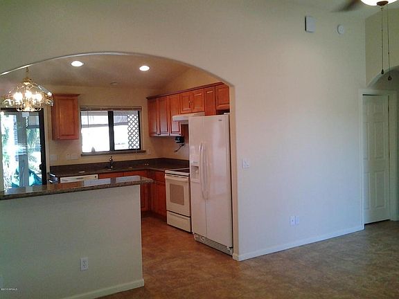 3rd image of 13641 W Gardenview Dr