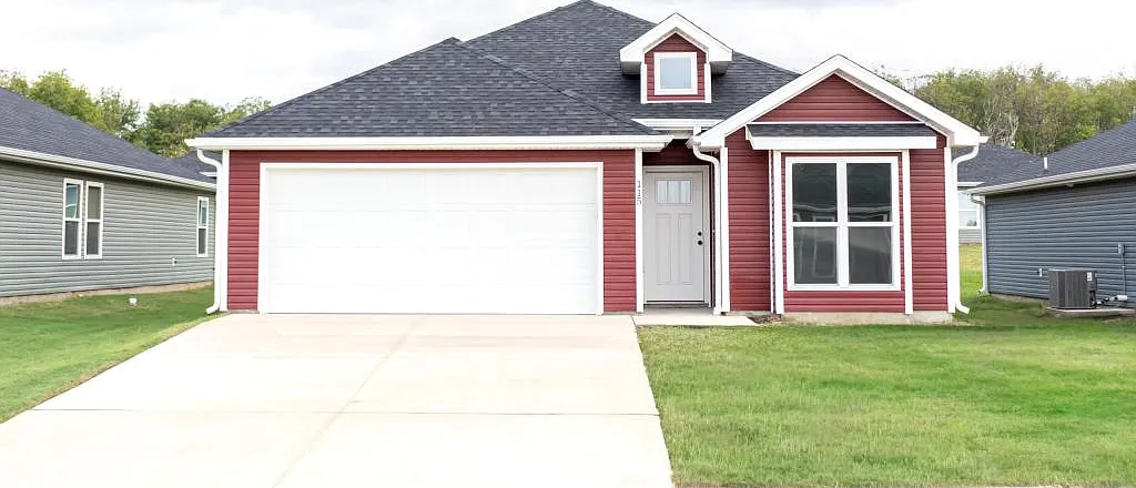 115 Alex Jordan Drive — Photo 1