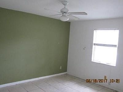 4th image of 1751 SW Dove