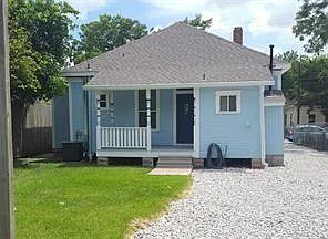 1813 Gentry St — Photo 17