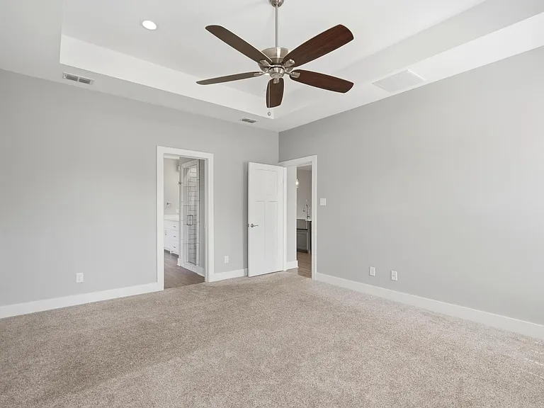 6609 Desert Willow Trl — Photo 23