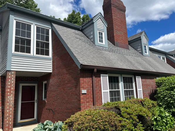 104 Roberton Crossing #104, Fairfield, CT 06825