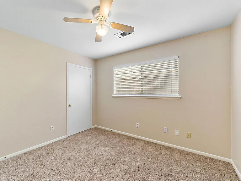 5522 Ariel St — Photo 12