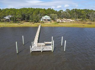 2634 Highway 98 E, Carrabelle, FL 32322