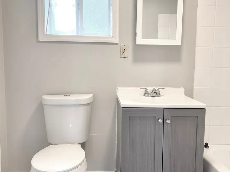 6533 Corbitt Ave — Photo 20