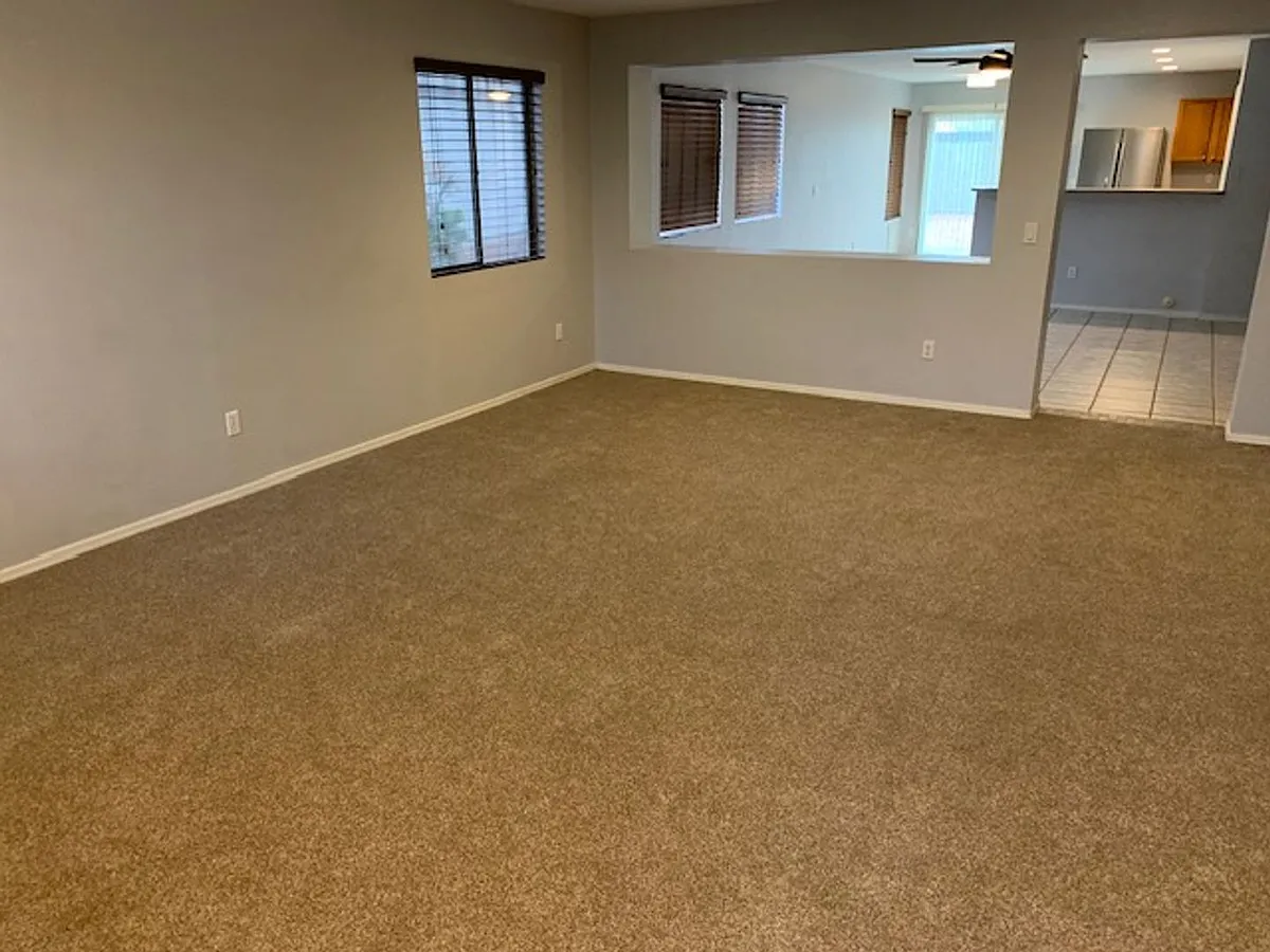 Building Photo - 243 S Noble #1