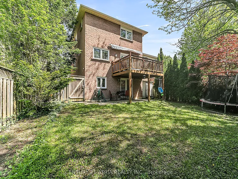 10 Park Lane Cir — Photo 42