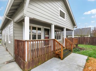 814 SE 6th St, Battle Ground, WA 98604