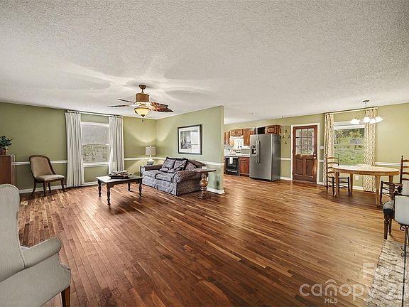 4th image of 16421 Shallow Pond Rd