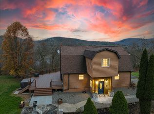 130 Baptist Hill Rd, Hallstead, PA 18822