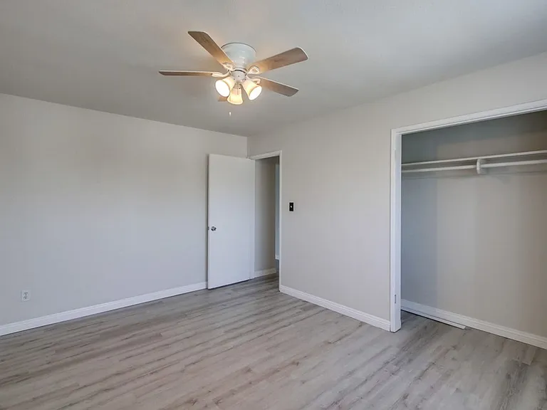 5121 Dailey Ct — Photo 4