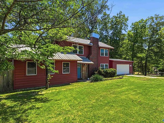 2nd image of 1402 Mitchell Pines Trl