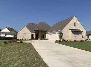 125 Colony Pl, Madison, MS 39110