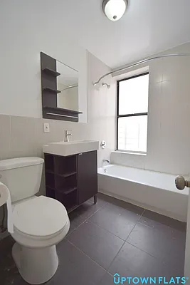 Rented by Uptown Flats LLC | media 6