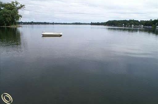2nd image of 1784 Lockwood Dr