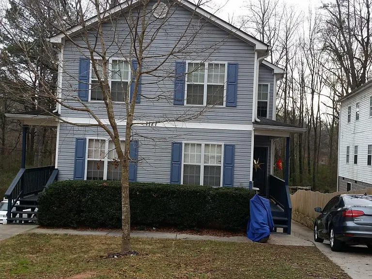 1127D Jones Ave NW — Photo 1