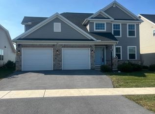 110 Red Willow Rd, State College, PA 16801