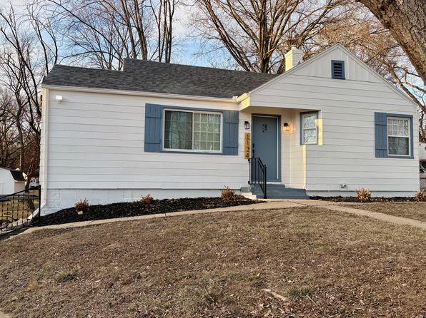1124 NE Davidson Ct