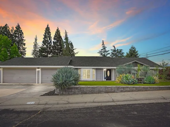 745 Hancock Dr, Folsom, CA 95630