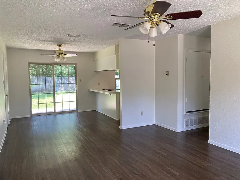3013 Bob O Link Ln — Photo 5