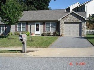 2303 Daisy Rd, York, PA 17402