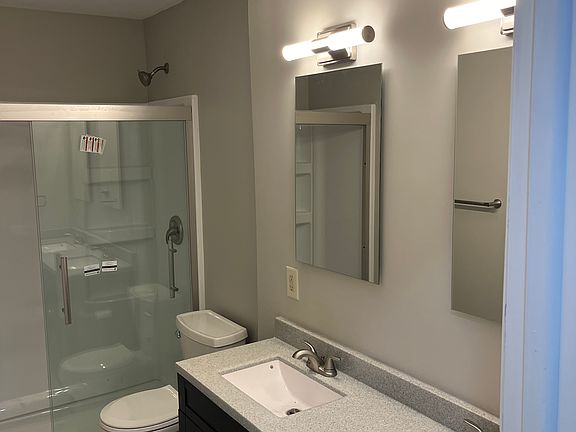 5th image of 1531-1545 E 19th St