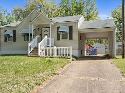 1080 Saint Matthew Dr, Florissant, MO, 63031