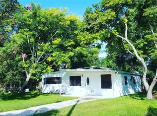 108 Country Club Dr, Sanford, FL 32771