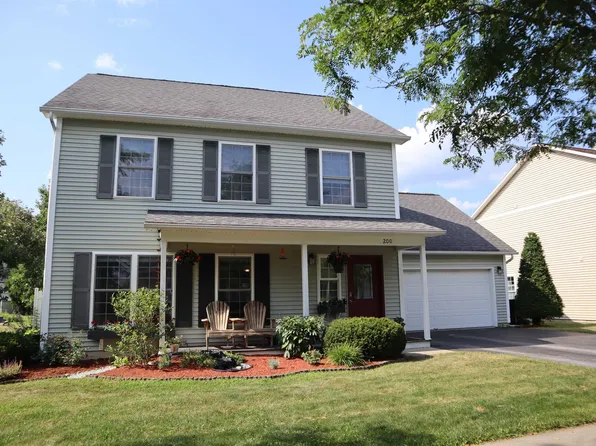 200 Farmall Drive, Hinesburg, VT 05461