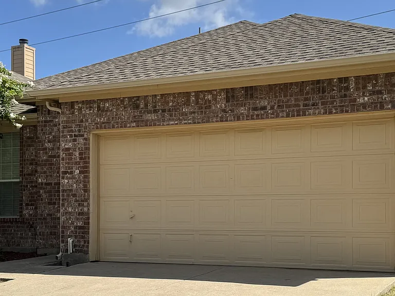 14508 Eaglemont Dr — Photo 2