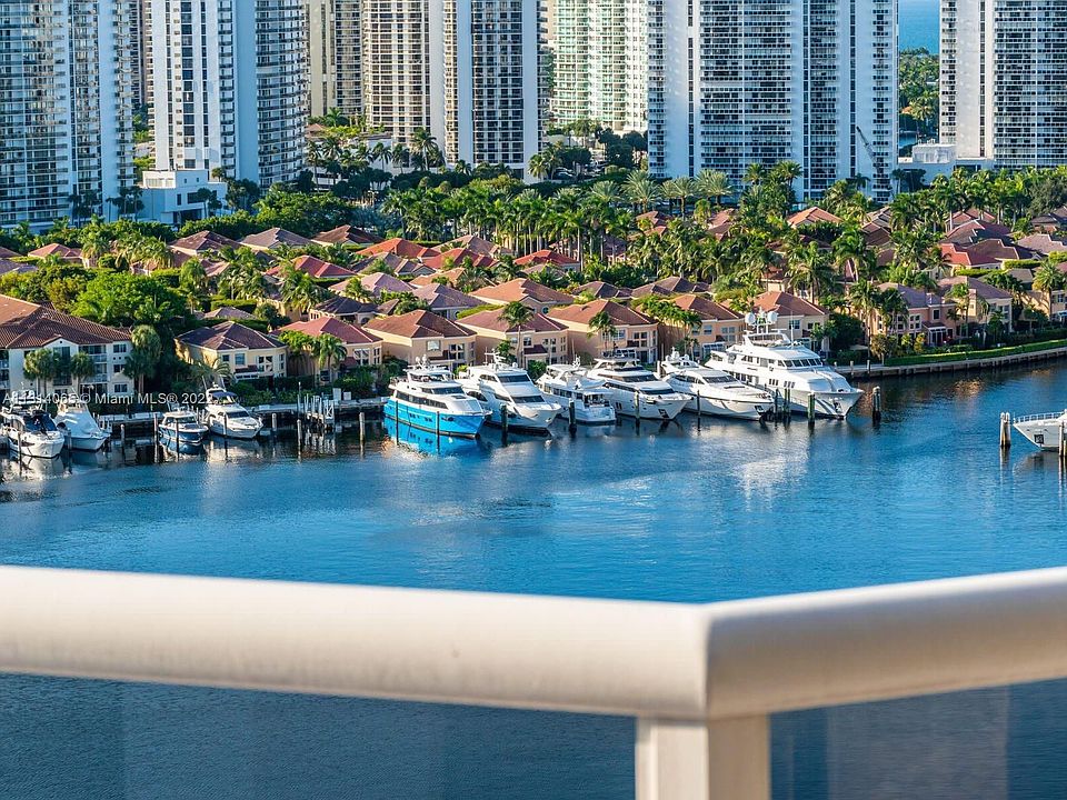 1st image of 3598 Yacht Club Dr Penthouse 4