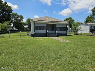 659 4th St, Newport, TN 37821