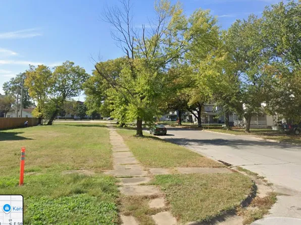 402 Elm St, Coffeyville, KS 67337