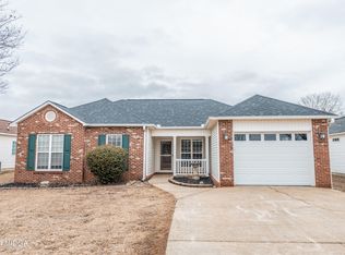 414 Dorothy Ct, Warner Robins, GA 31088