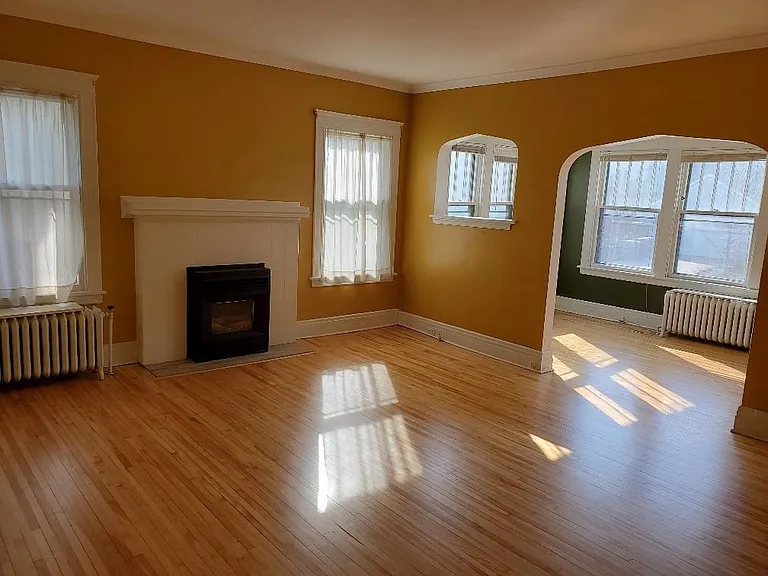 1312 Douglas Ave #1 — Photo 1