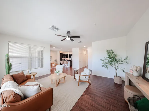 33575 N DOVE LAKES Drive #2033, Cave Creek, AZ 85331