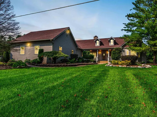 54465 Fairchild Rd, Macomb, MI 48042