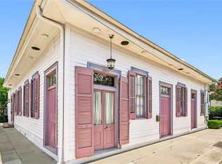 805 Constantinople St, New Orleans, LA 70115