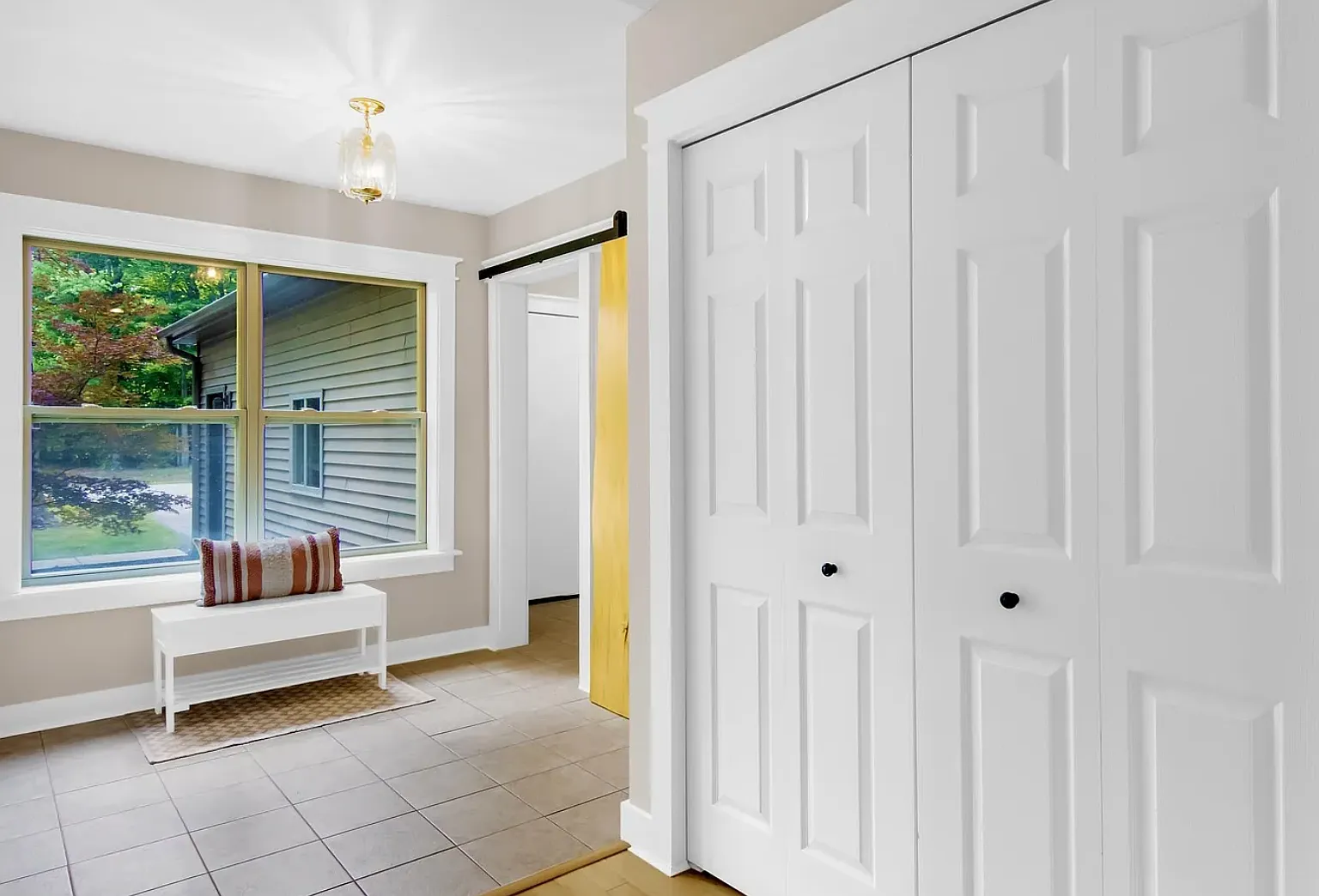 3 bed, 2000 sqft, $2,800 — Photo 3