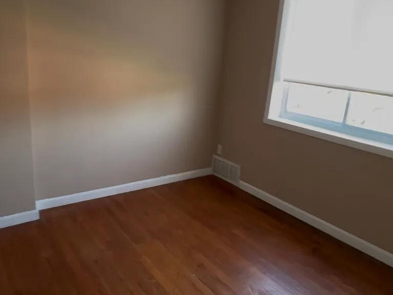 3453 Ewald Cir — Photo 5