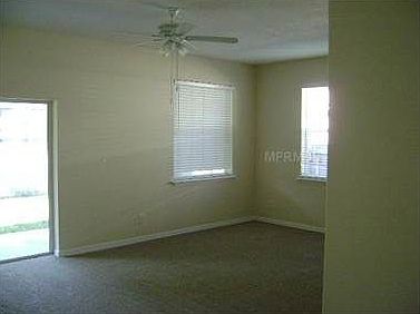 5th image of 1245 Vista Way