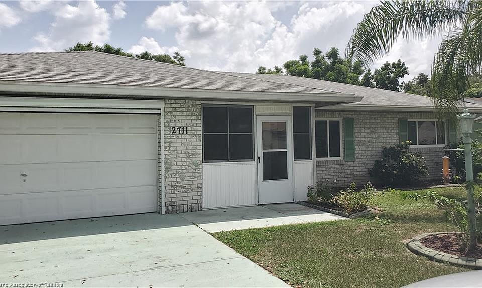 1st image of 2711 Orange Grove Dr