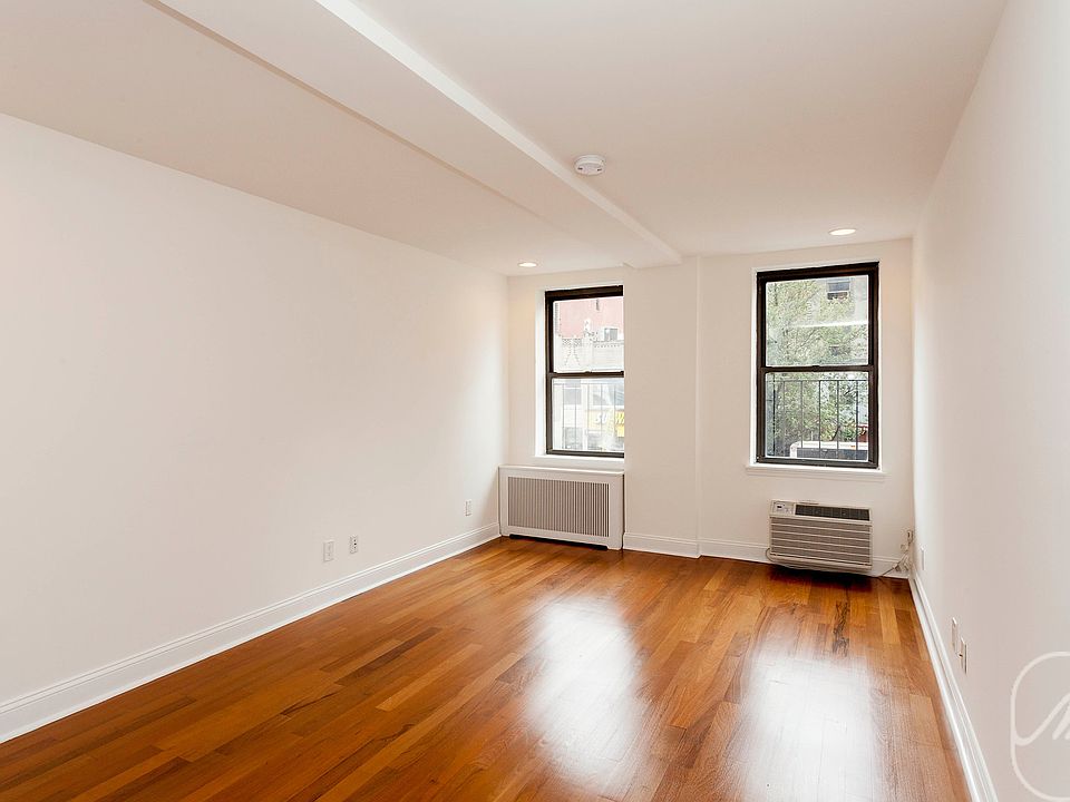 1st image of 255 W 14th St APT 2D
