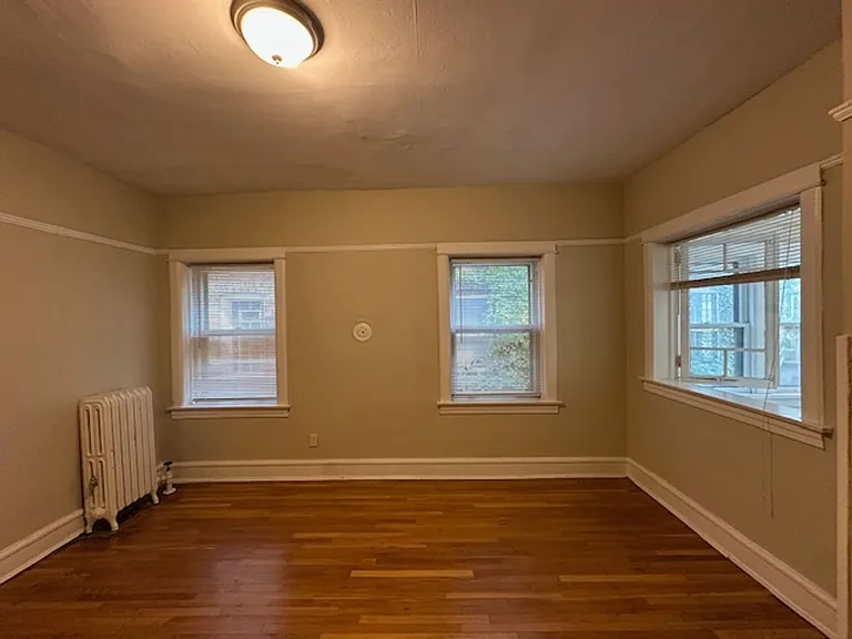 Bright, Spacious 3BR in Prime Upper East Side — Photo 30