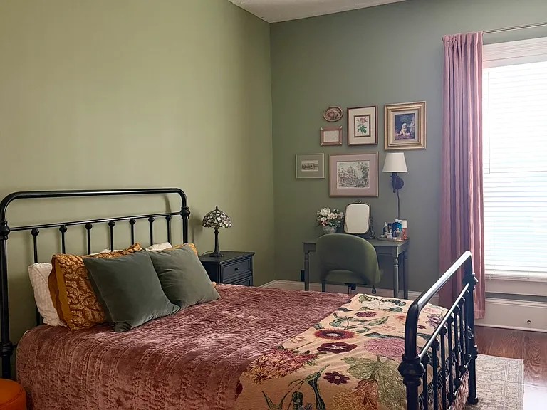 1623 Rosewood Ave — Photo 7