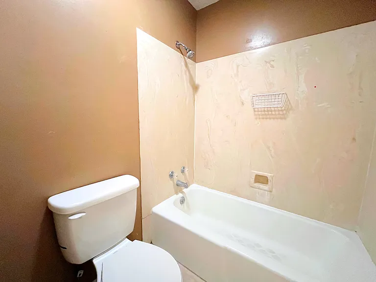 9868 Kinglet Dr — Photo 11